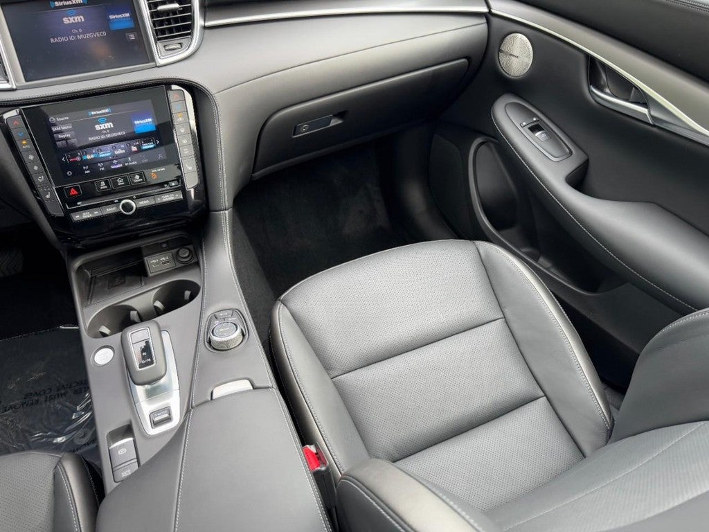 2025 INFINITI QX50 LUXE AWD