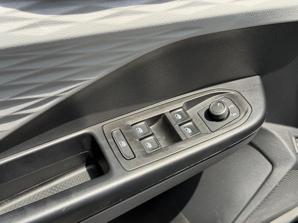 2023 Volkswagen Taos S FWD