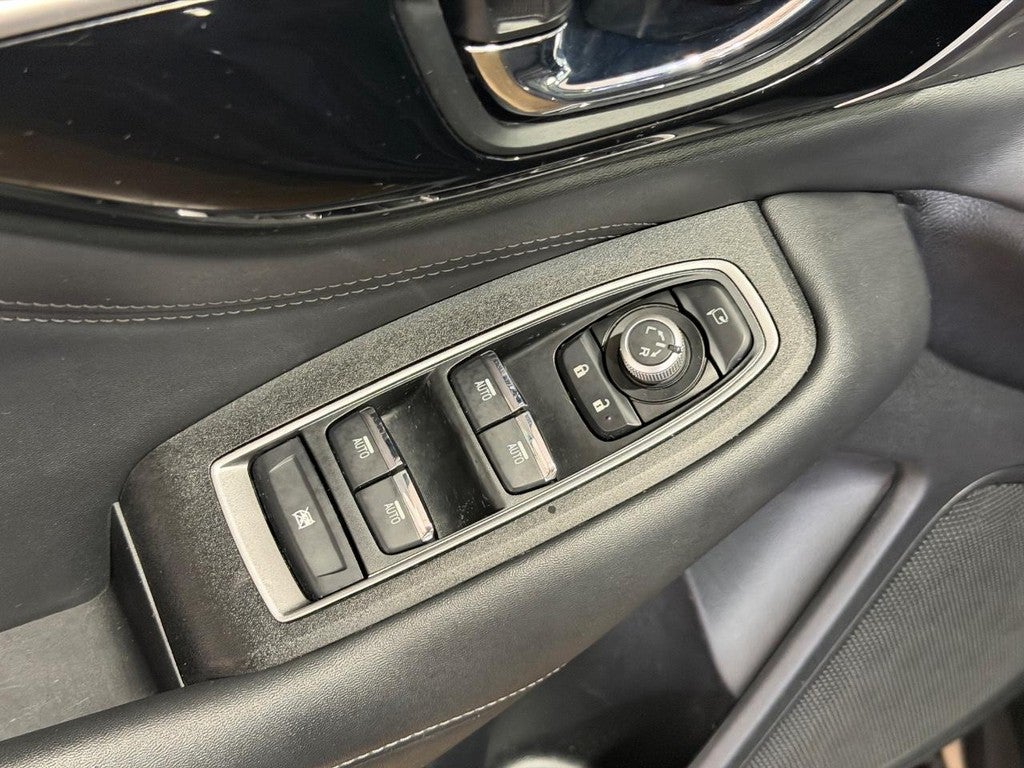 2024 Subaru Outback Touring XT AWD