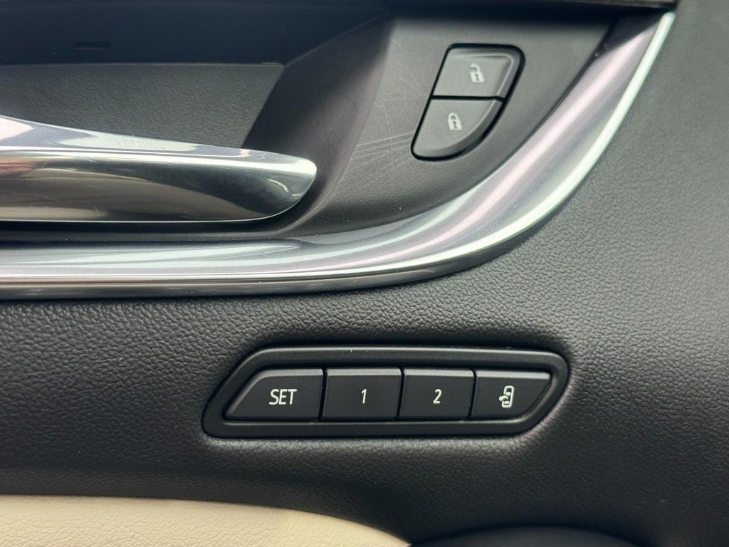 2023 Buick Enclave AWD 4dr Avenir