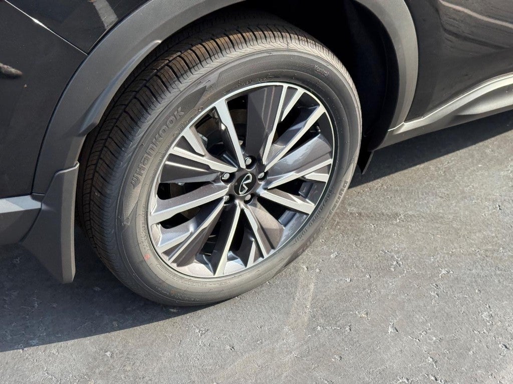 2027 INFINITI QX60 LUXE FWD