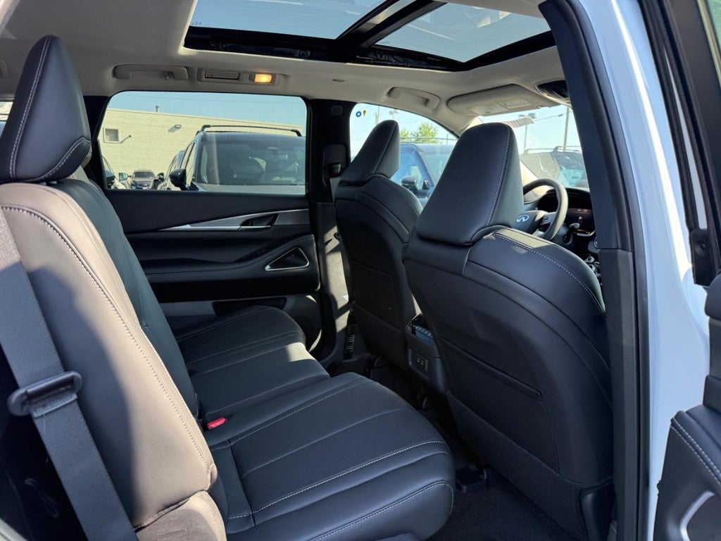 2027 INFINITI QX60 LUXE AWD
