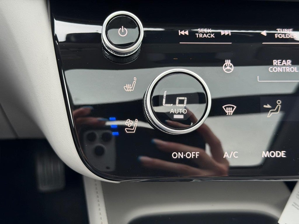 2026 INFINITI QX60 LUXE AWD