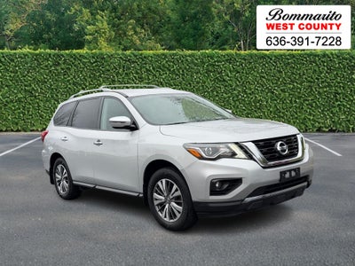 2020 Nissan Pathfinder 4x4 SV