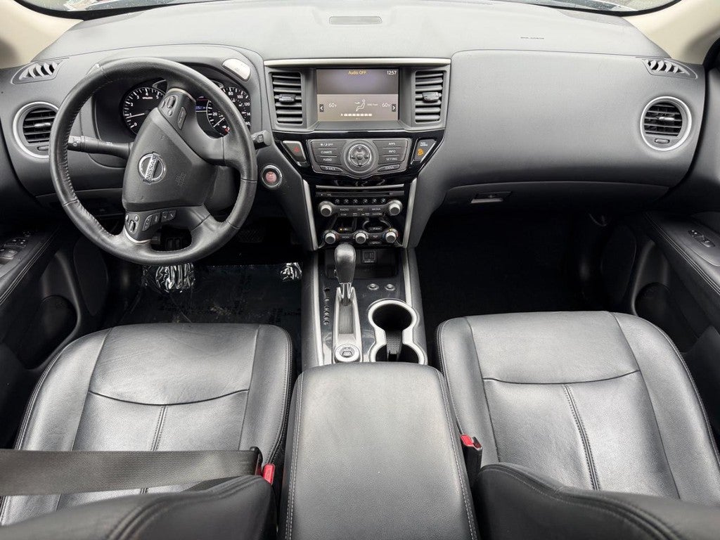 2020 Nissan Pathfinder 4x4 SV