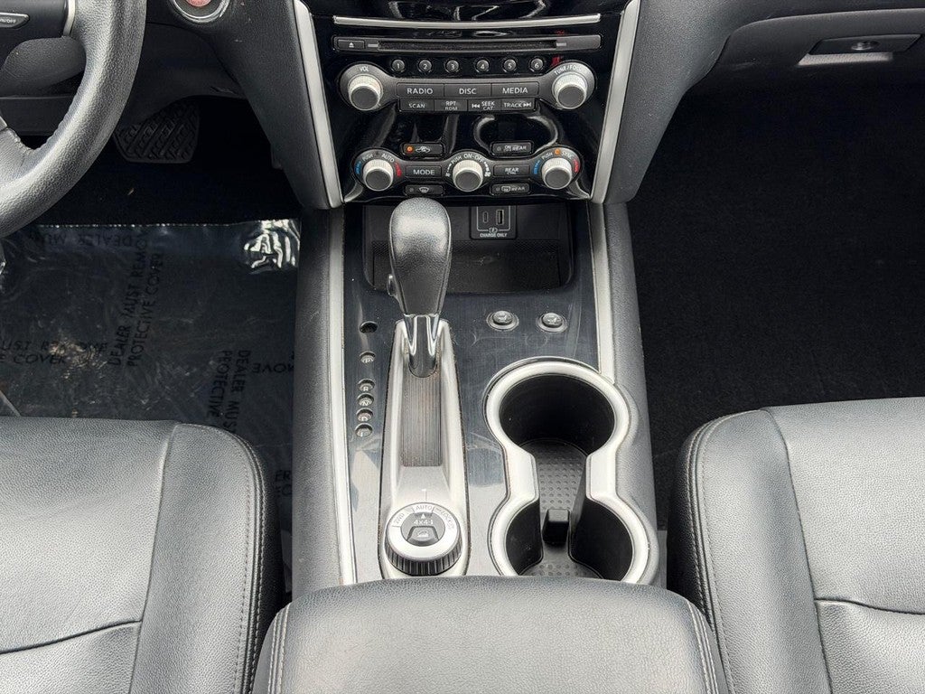 2020 Nissan Pathfinder 4x4 SV