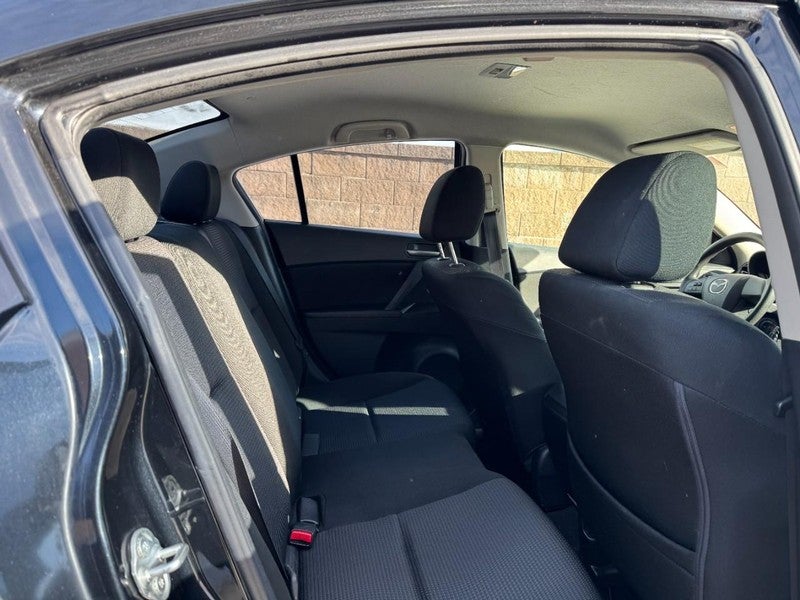 2012 Mazda Mazda3 Sedan 4dr Sdn Man i Sport