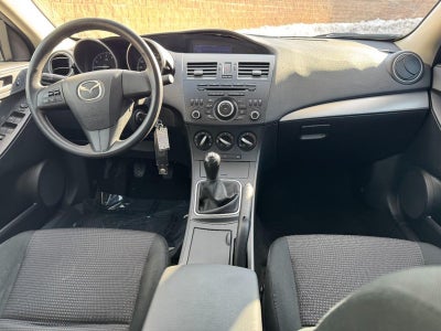 2012 Mazda Mazda3 Sedan 4dr Sdn Man i Sport