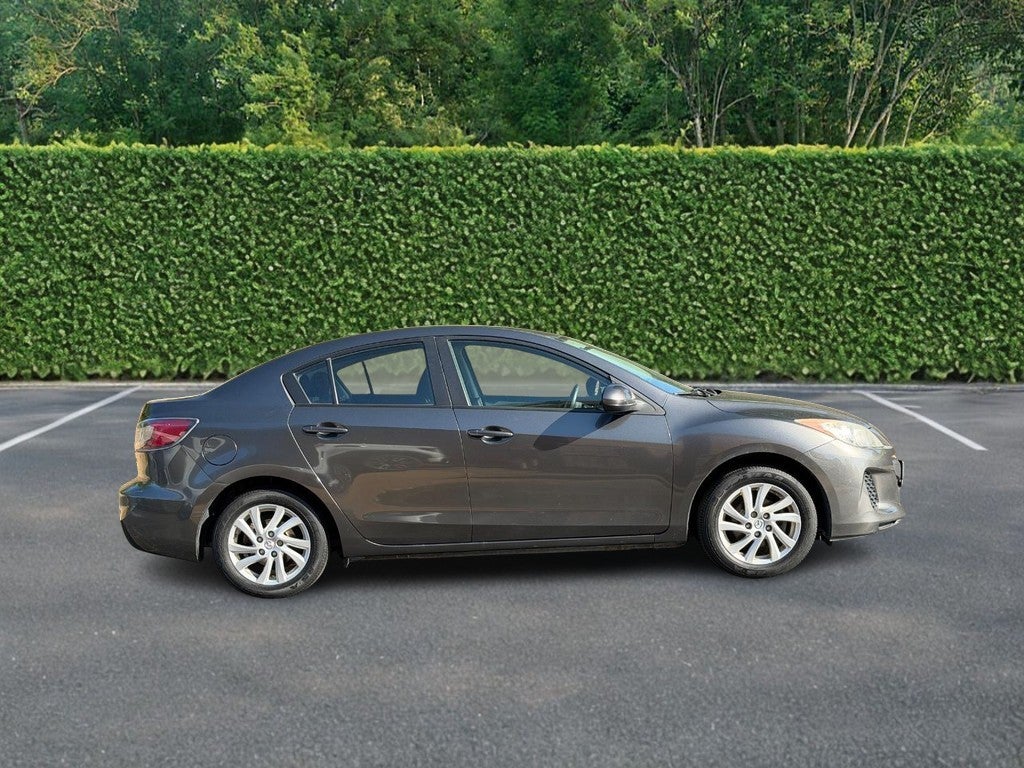 Used 2012 Mazda MAZDA3 i Touring with VIN JM1BL1V75C1695621 for sale in Ellisville, MO