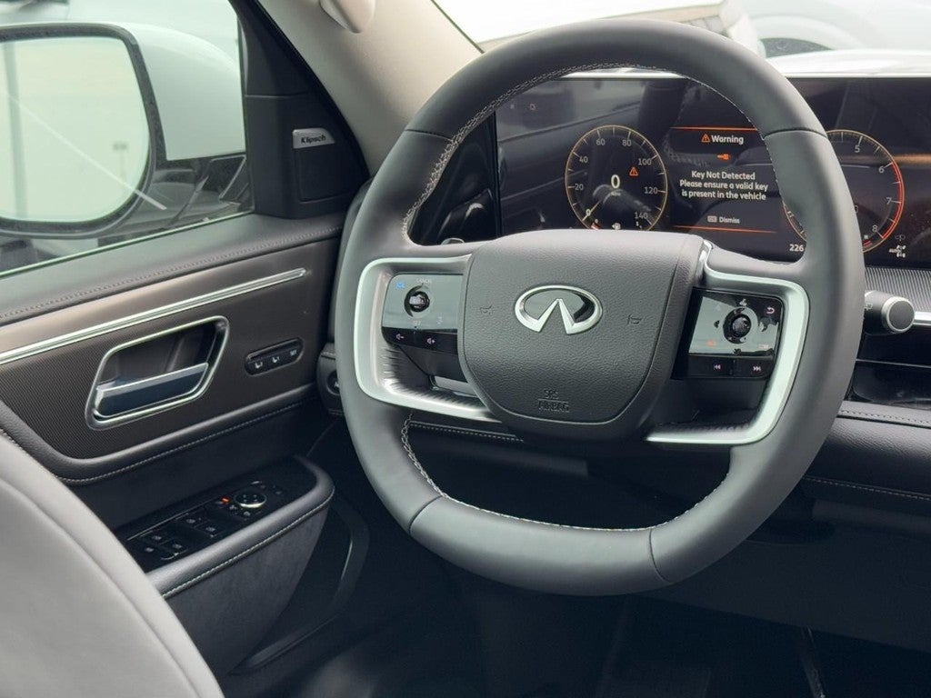 2026 INFINITI QX80 LUXE AWD