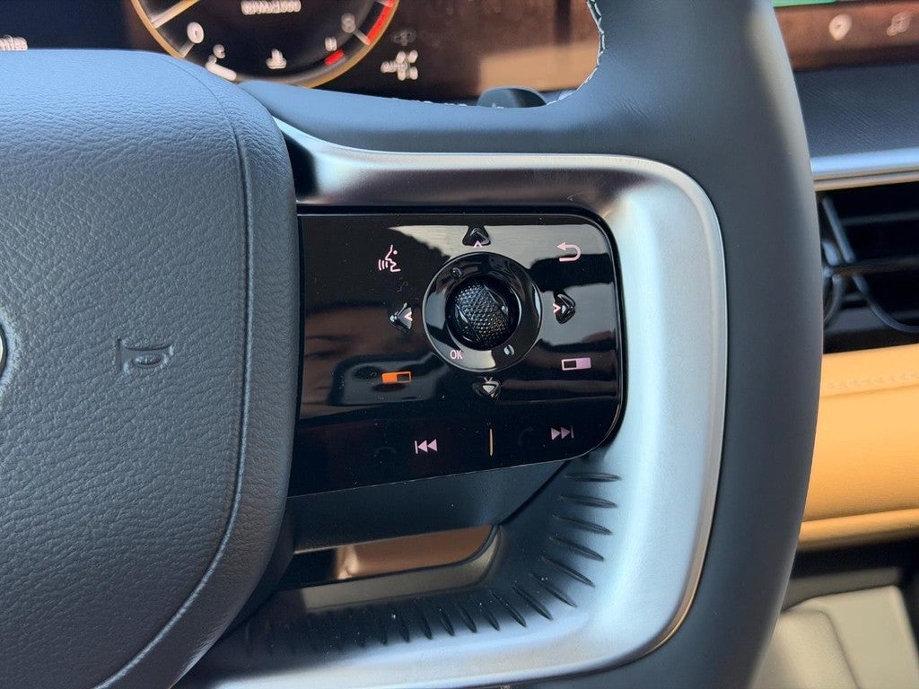 2026 INFINITI QX80 LUXE AWD