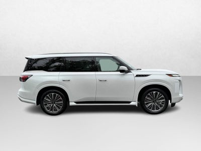 2027 INFINITI QX80 LUXE AWD