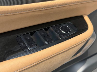 2027 INFINITI QX80 LUXE AWD