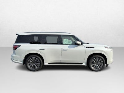 2027 INFINITI QX80 LUXE AWD