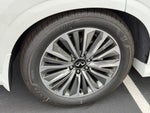 2027 INFINITI QX80 LUXE AWD