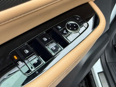 2027 INFINITI QX80 LUXE AWD