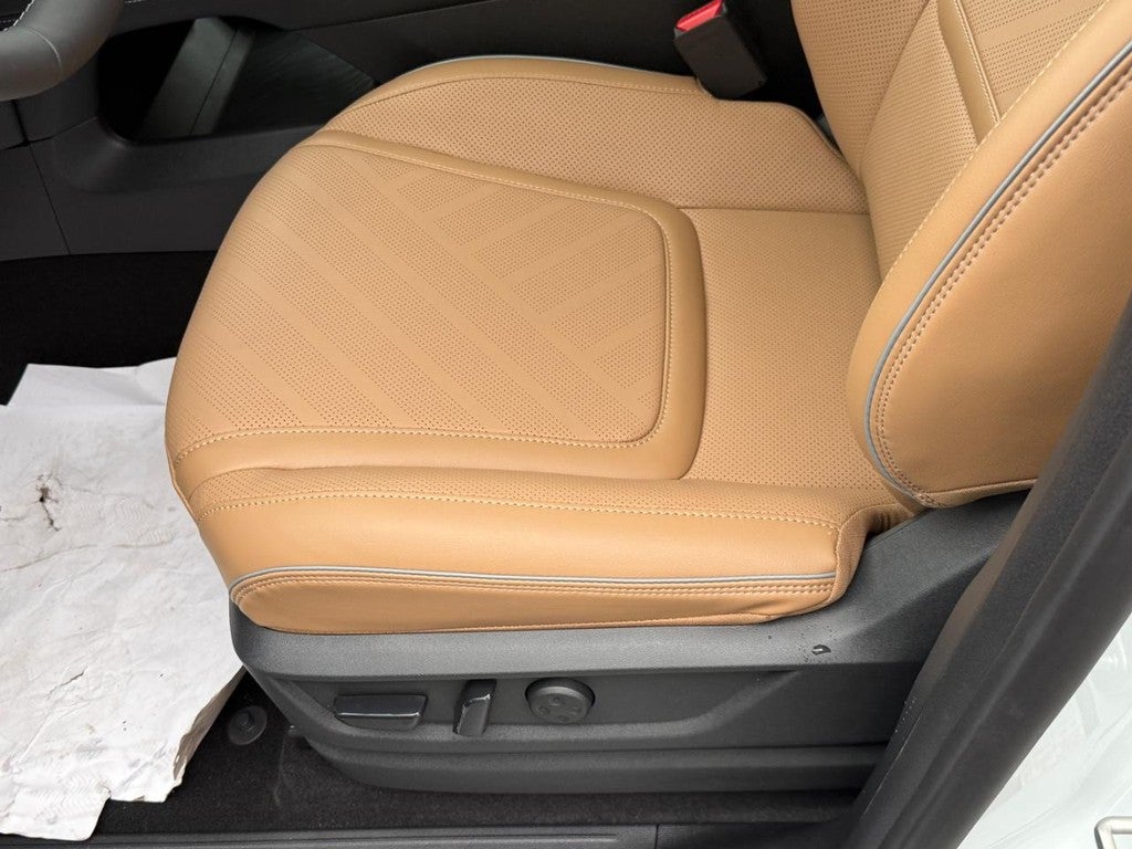 2027 INFINITI QX80 LUXE AWD