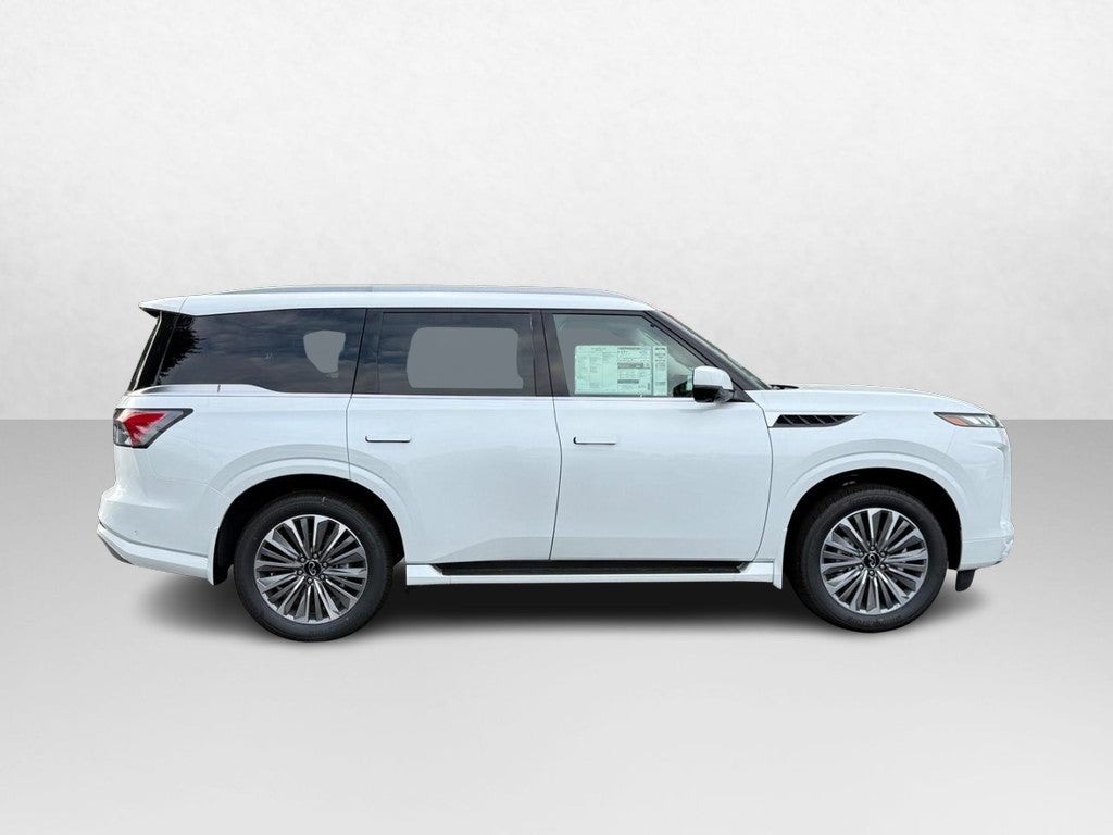 2027 INFINITI QX80 LUXE AWD