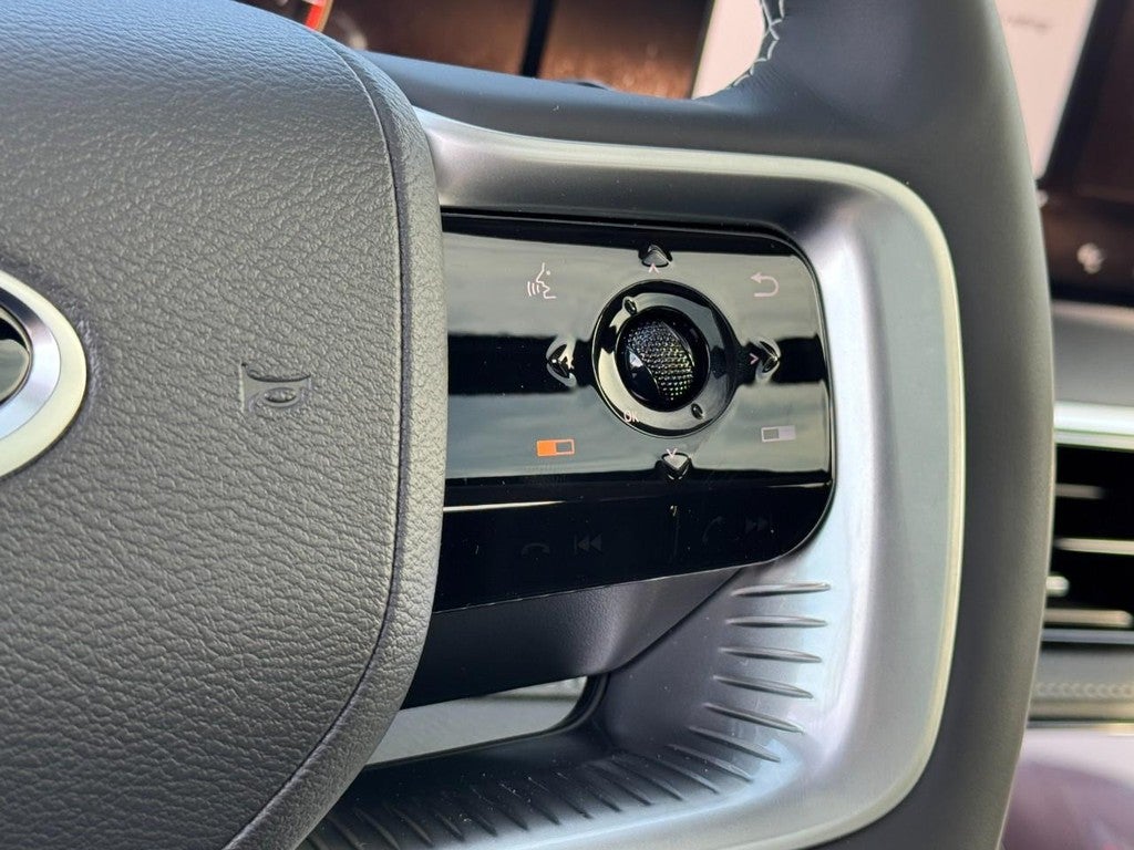 2026 INFINITI QX80 LUXE AWD