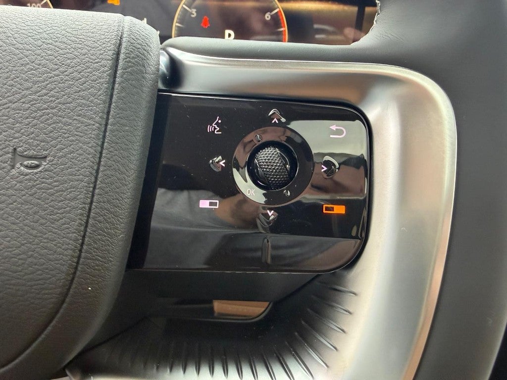 2027 INFINITI QX80 LUXE AWD