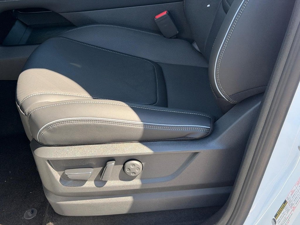 2026 INFINITI QX80 LUXE AWD