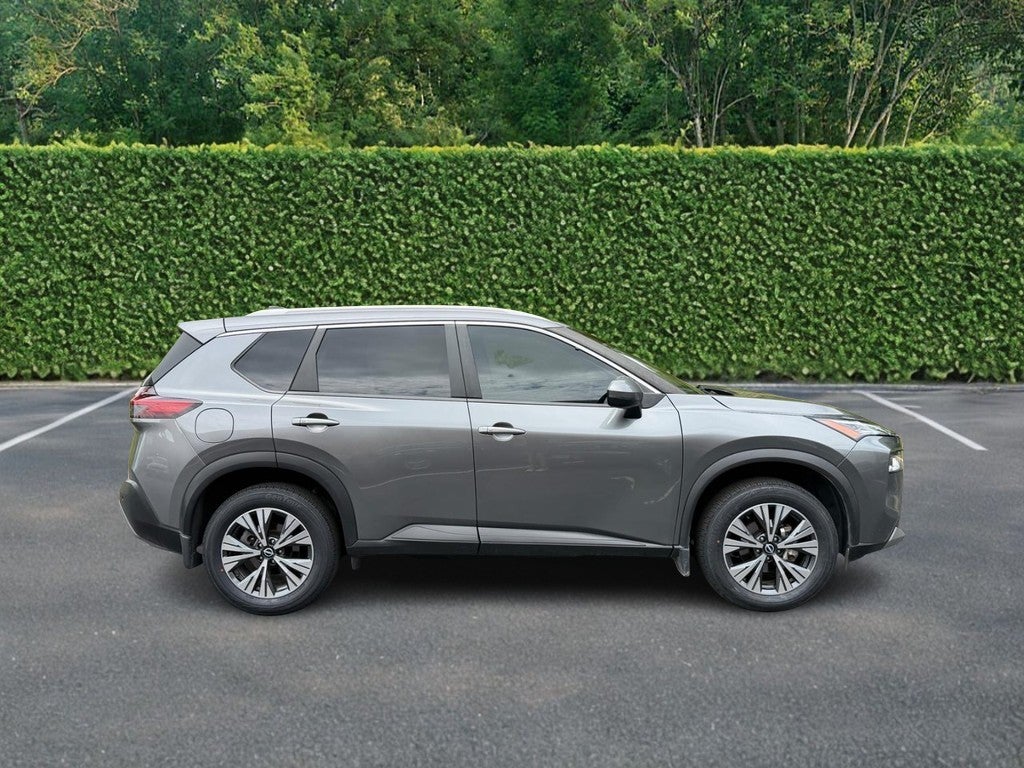 2022 Nissan Rogue AWD SV