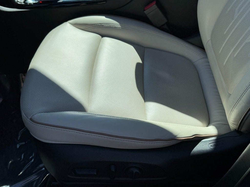 2024 Buick Encore GX FWD 4dr Avenir