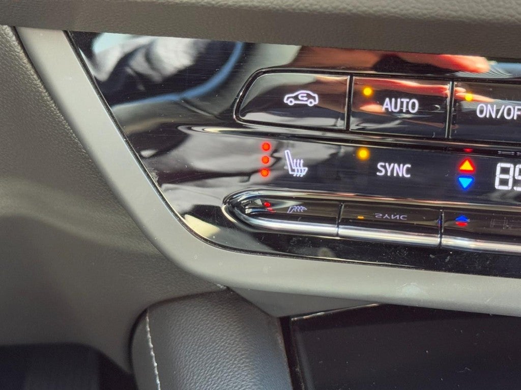 2022 Buick Envision FWD 4dr Essence