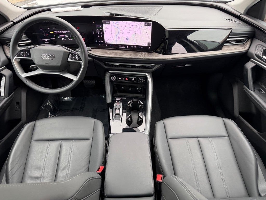 2025 Audi Q5 Premium 2.0 TFSI quattro