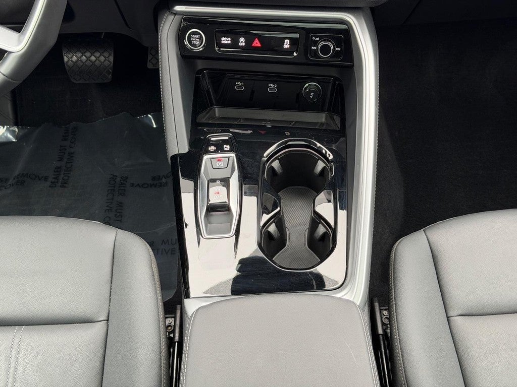 2025 Audi Q5 Premium 2.0 TFSI quattro