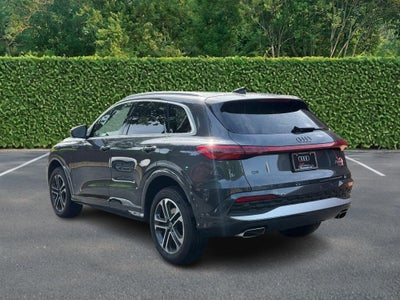 2025 Audi Q5 Premium 2.0 TFSI quattro