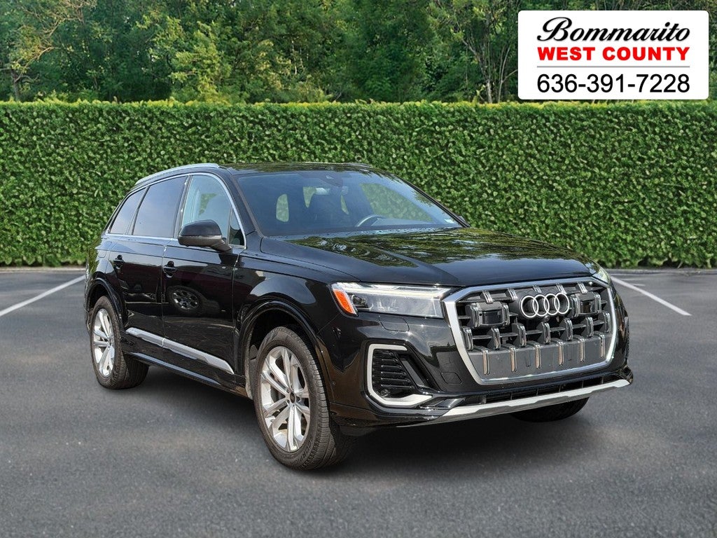 2025 Audi Q7 45 Premium quattro Tiptronic's photo
