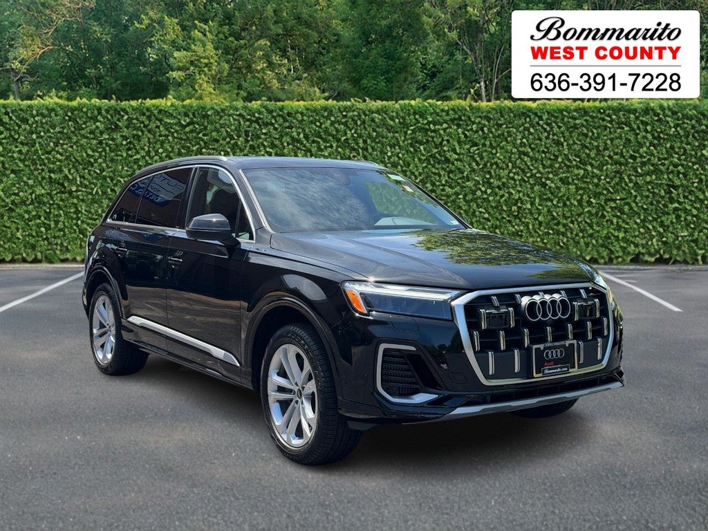 2025 Audi Q7 55 Premium quattro Tiptronic's photo