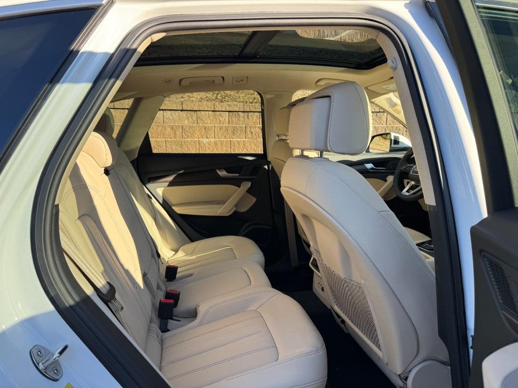 2025 Audi Q5 Premium Plus 40 TFSI quattro