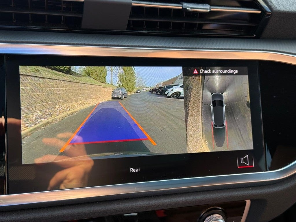 2024 Audi Q3 S line Premium Plus 45 TFSI quattro