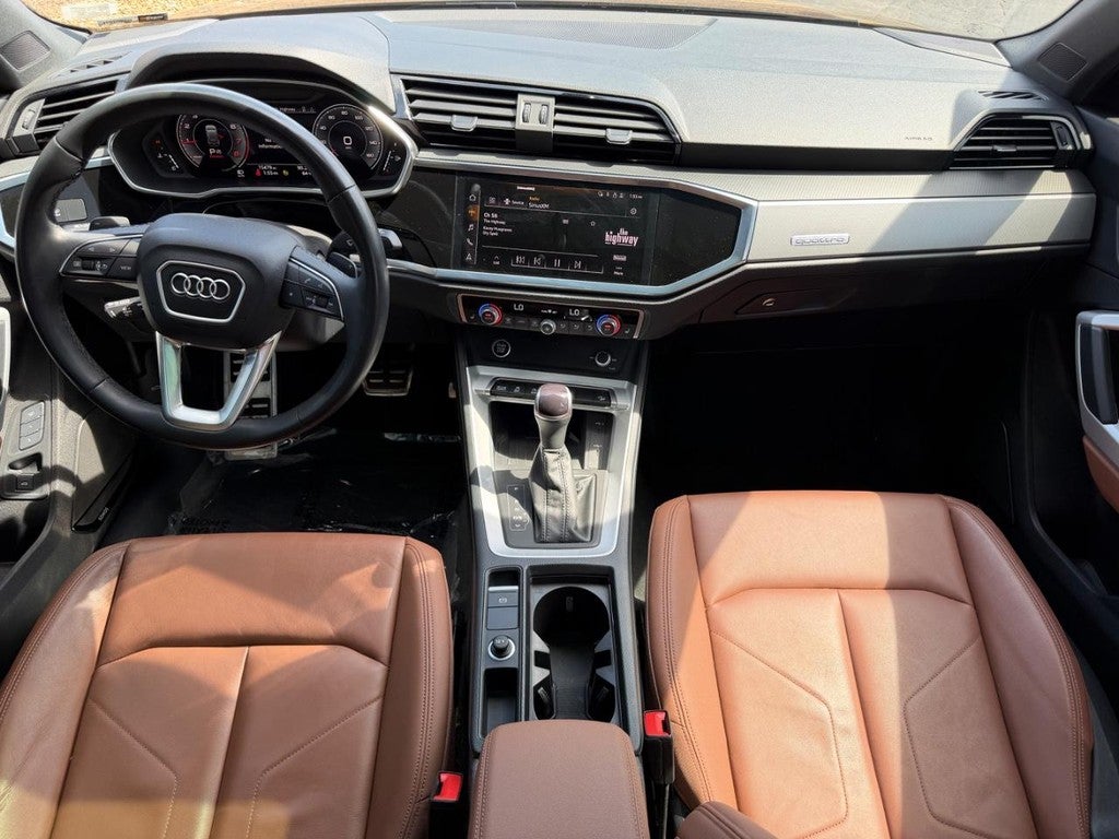2023 Audi Q3 S line Premium Plus 45 TFSI quattro