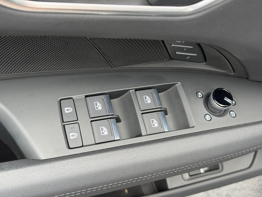 2023 Audi e-tron GT Prestige quattro