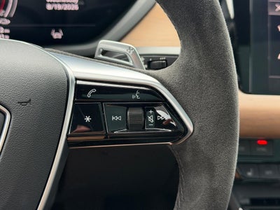 2023 Audi e-tron GT Prestige quattro