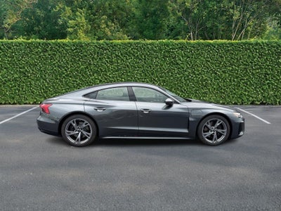 2023 Audi e-tron GT Prestige quattro