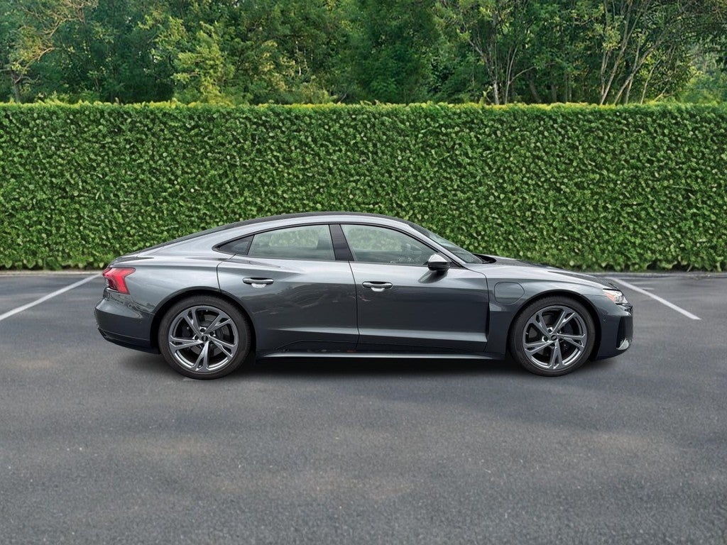 2023 Audi e-tron GT Prestige quattro