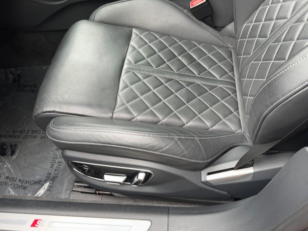 2023 Audi S8 4.0 TFSI