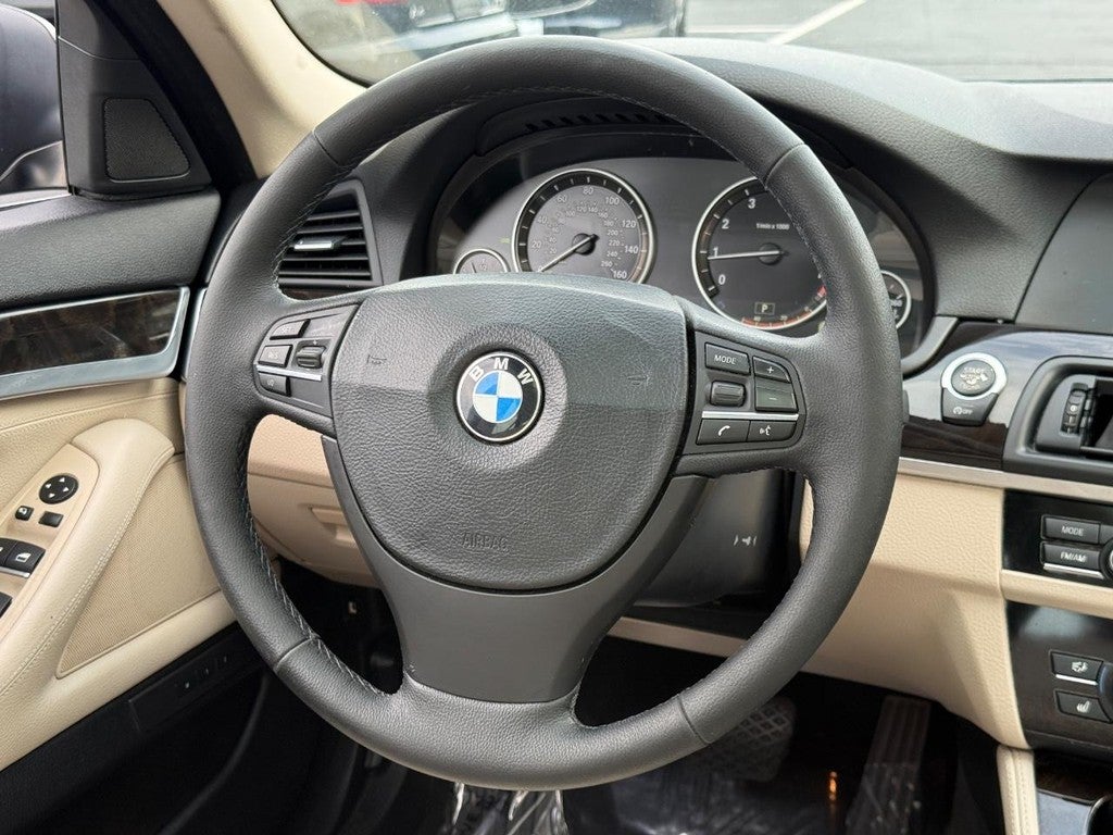 2012 BMW 5 Series 4dr Sdn 528i xDrive AWD