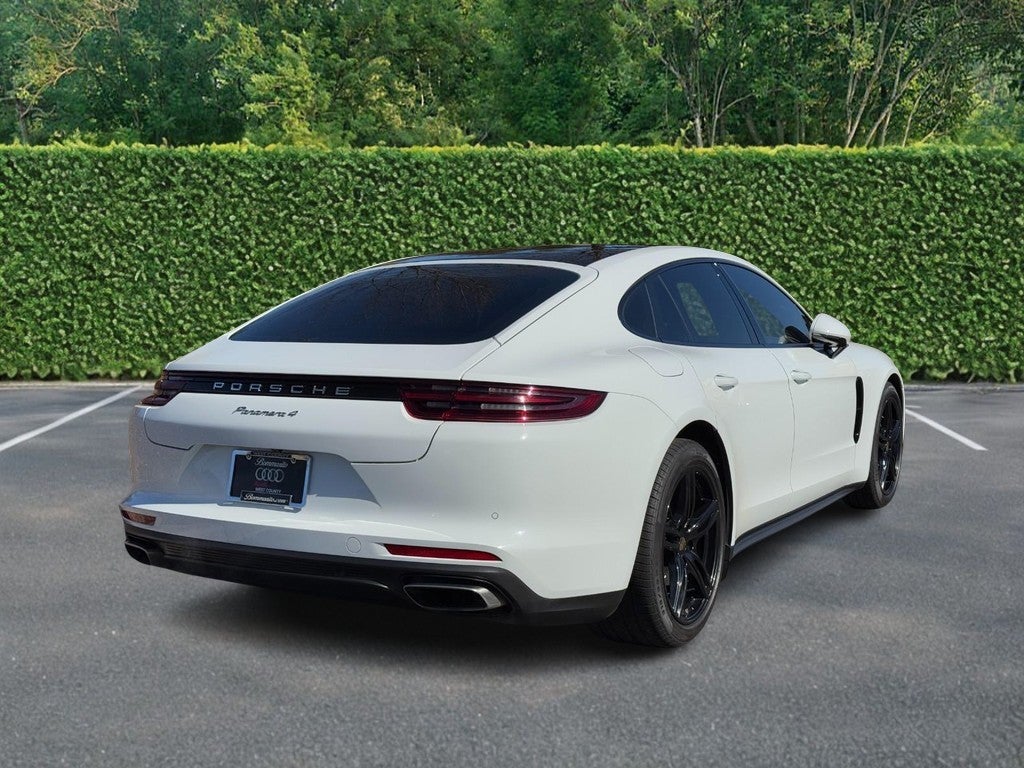 2019 Porsche Panamera 4 AWD